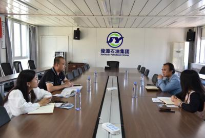 农高区科研和人才服务中心领导到俊源石油开展送政策活动
